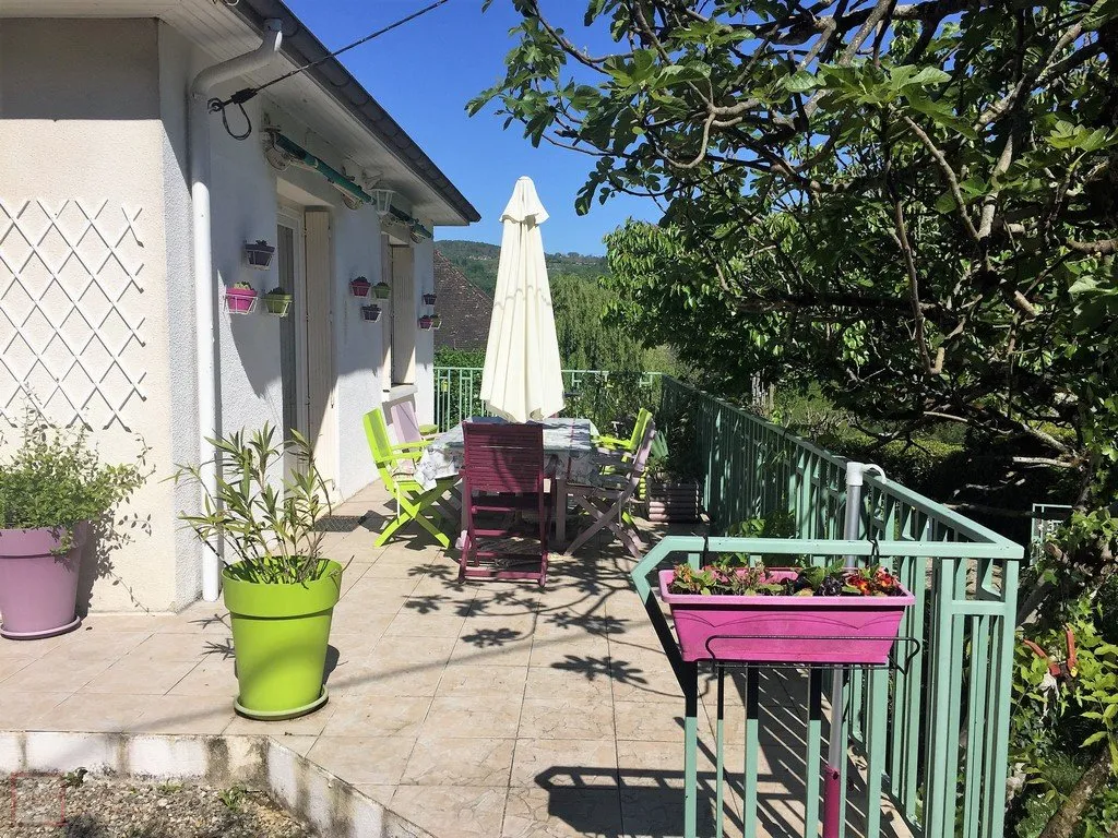 MAISON DE VILLE AU CALME JARDIN 600 M&sup2;