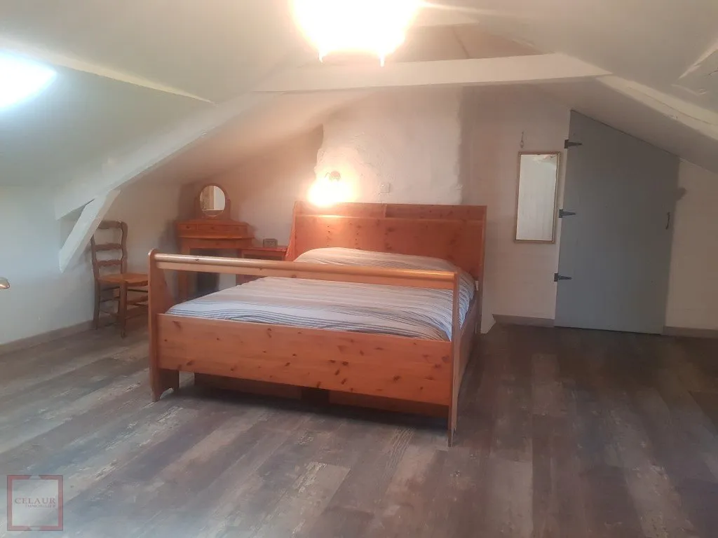 HOUSE QUIET AREA