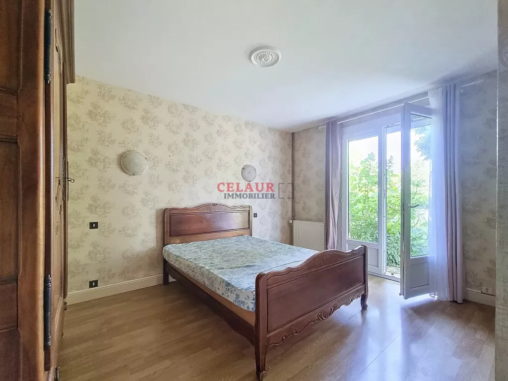 VASTE MAISON DE PLAIN-PIED