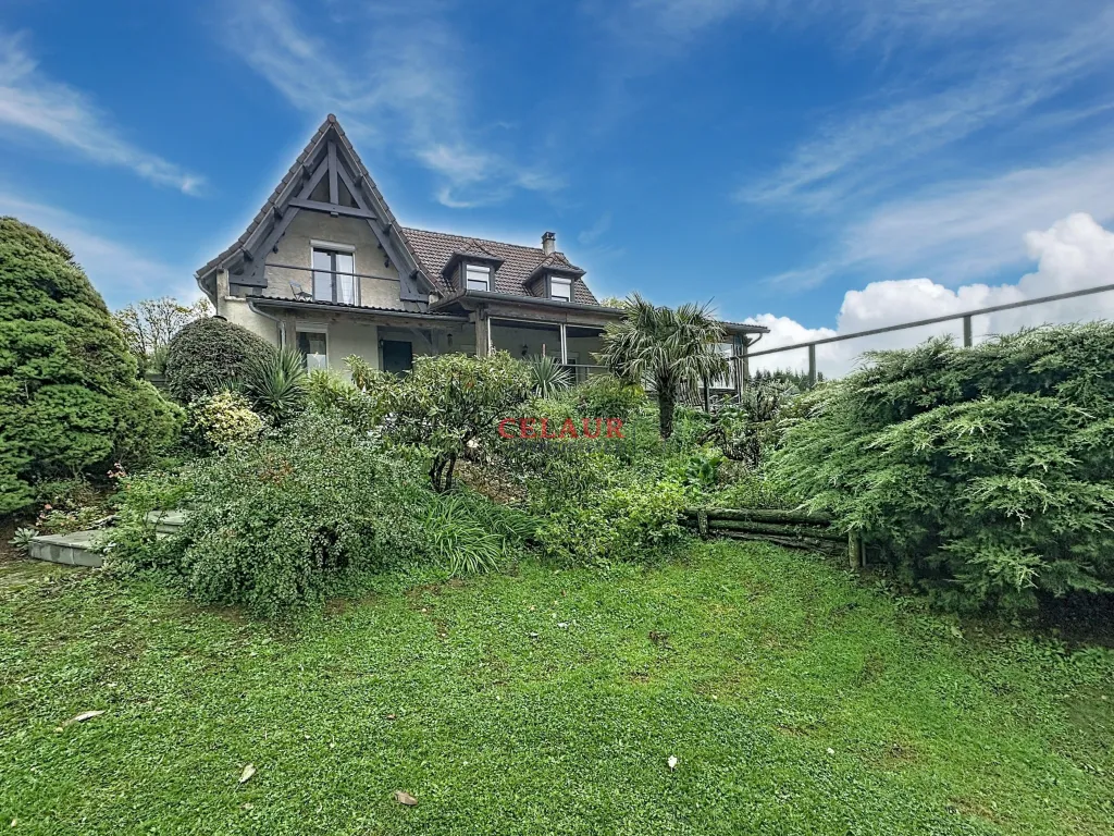 MAISON AVEC PISCINE ET D&Eacute;PENDANCE &Agrave; 15 MINUTES DE TULLE