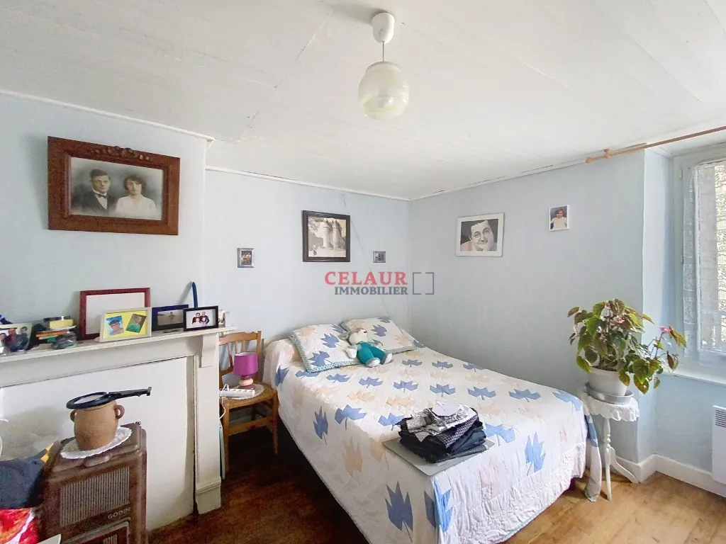 CHARMANTE MAISON DE BOURG