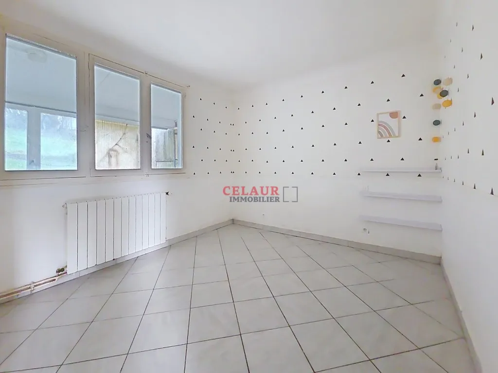 MAISON &Agrave; UZERCHE