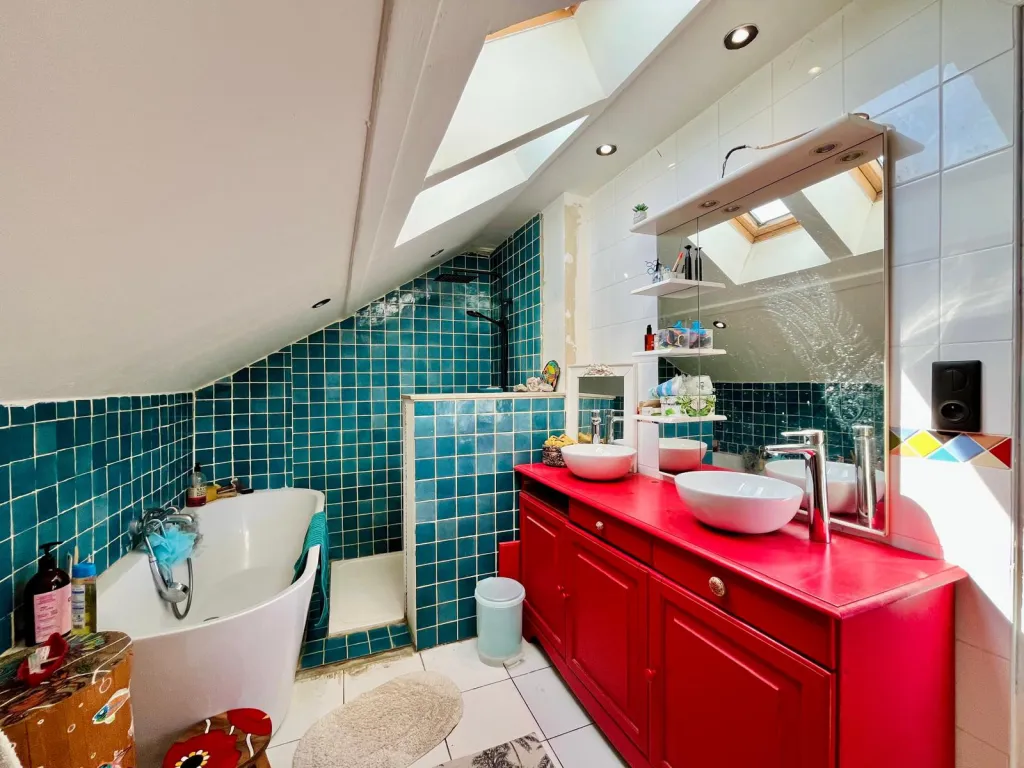 MAISON INVIDIDUELLE AU CALME PROCHE DORDOGNE A PIED