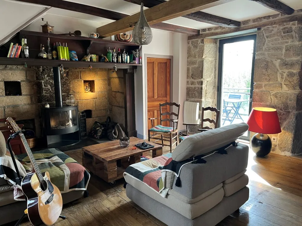 BELLE MAISON de CAMPAGNE sur 1 ha