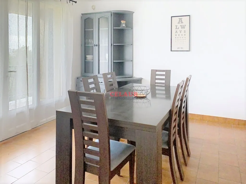 APPARTEMENT MEUBLE AVEC JARDIN ET BELLE VUE