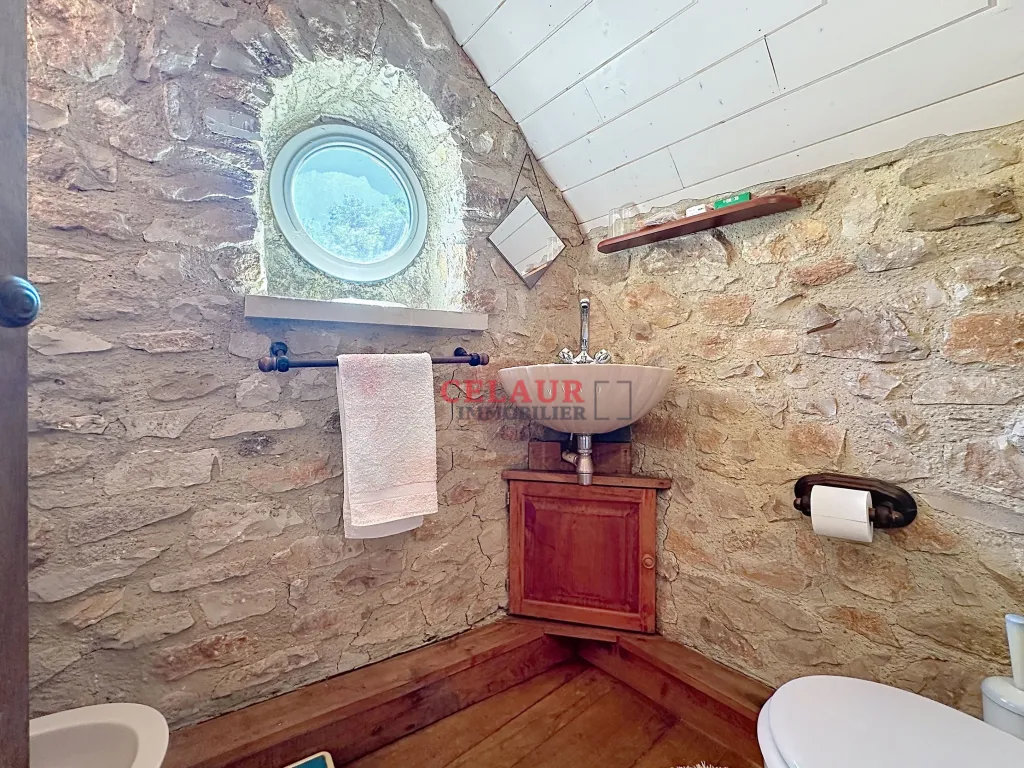 Salle de bain et wc Chambre 2