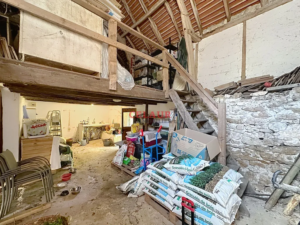 Mezzanine garage