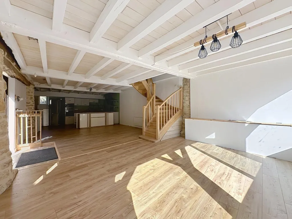 CHARACTER HOUSE ON THE EDGE OF THE DORDOGNE - Dupli