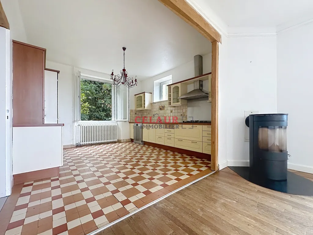 MAISON FAMILIALE 5 CHAMBRES SEILHAC